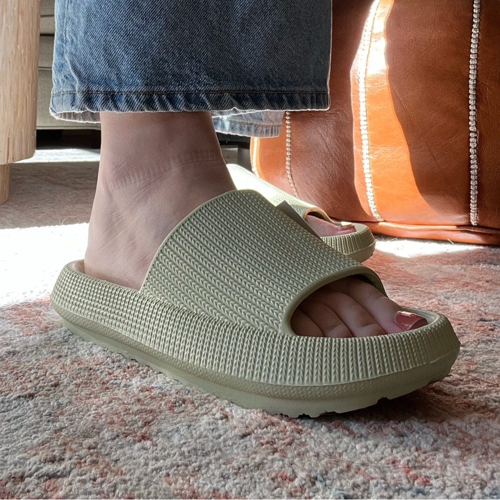 Princess Polly Benito Slides in Green
